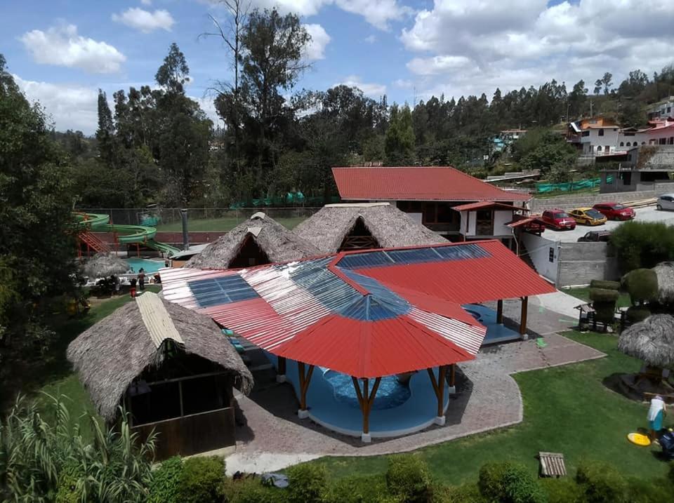 Hosteria La Chorrera กีโต ภายนอก รูปภาพ